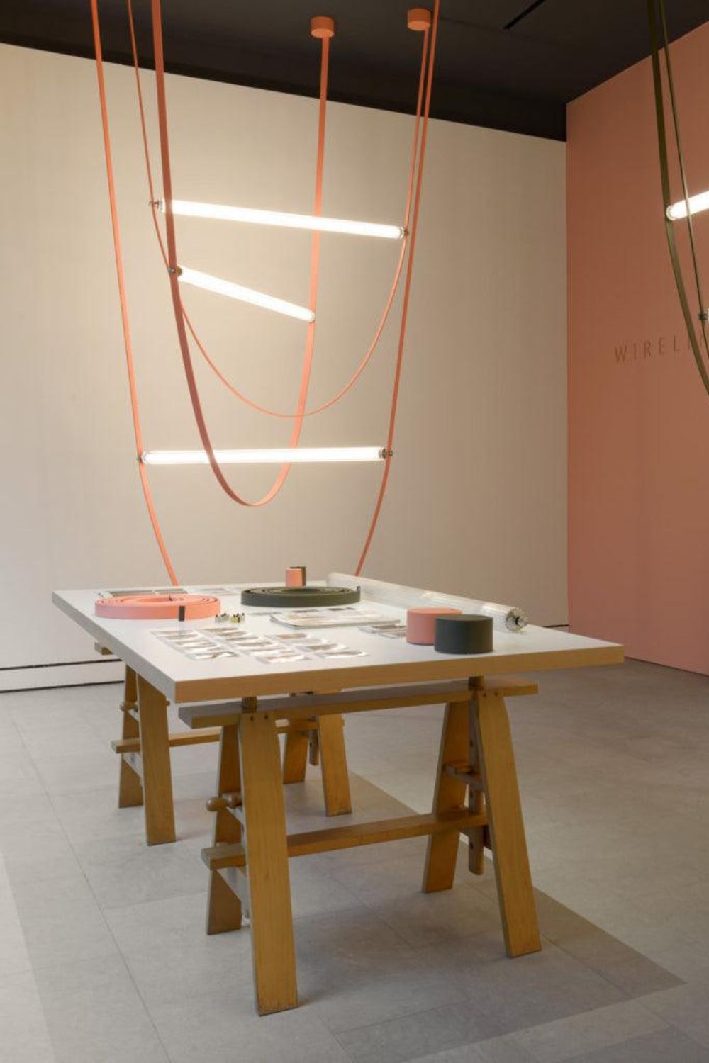 Tracer Belt Arc Trace Pendant Light - view 2 | everlamps