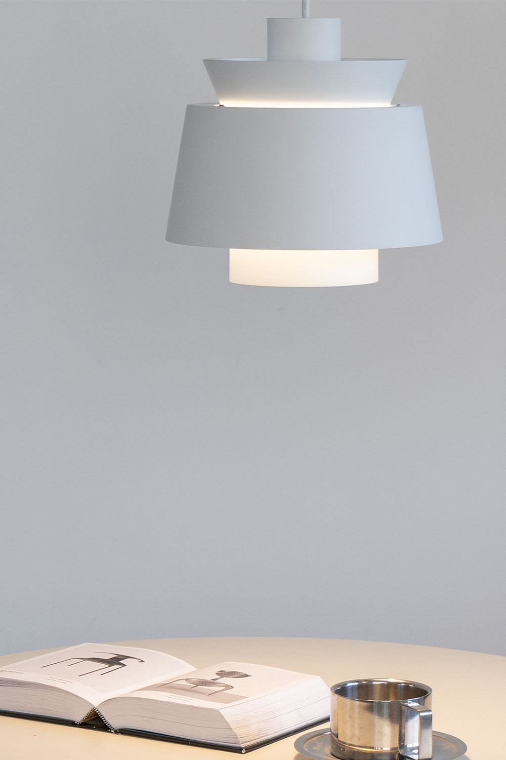 Tradition Utzon JUI1 Pendant Lamp - view 17 | everlamps