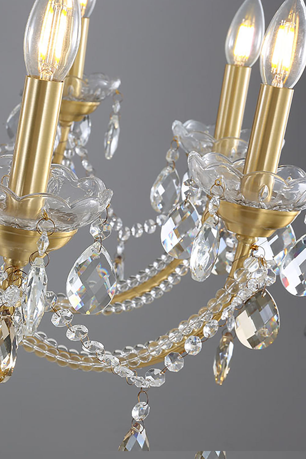 Traditional Candelabra Chandelier - everlamps