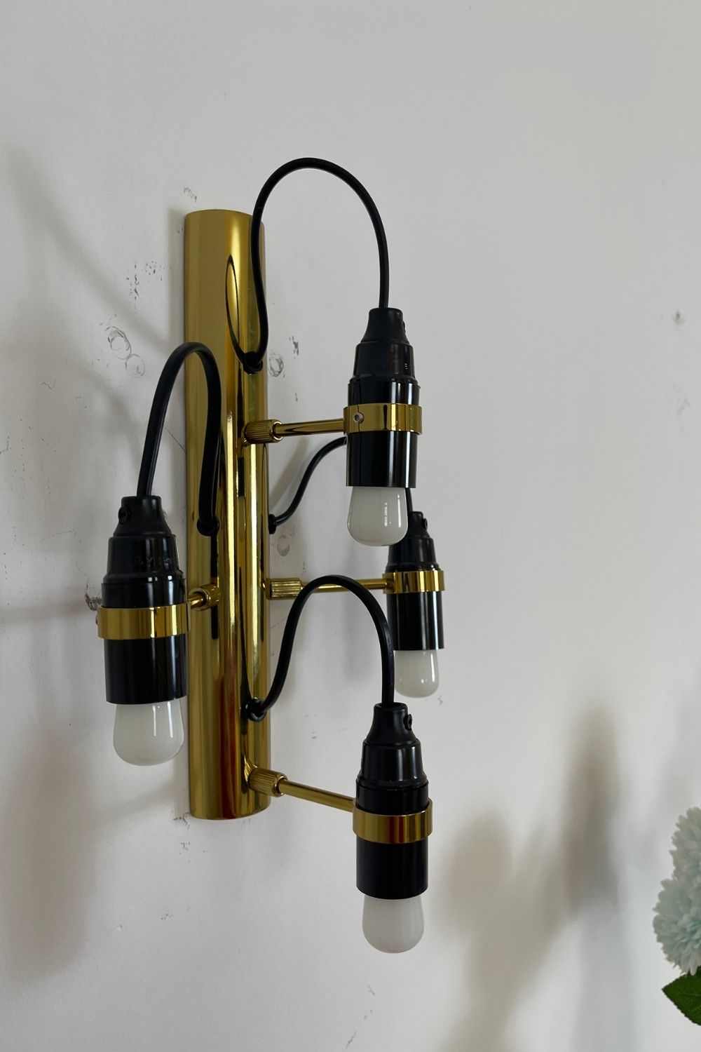 Traditional Mid-century 2097 Wall Lamp - view 19 | everlamps