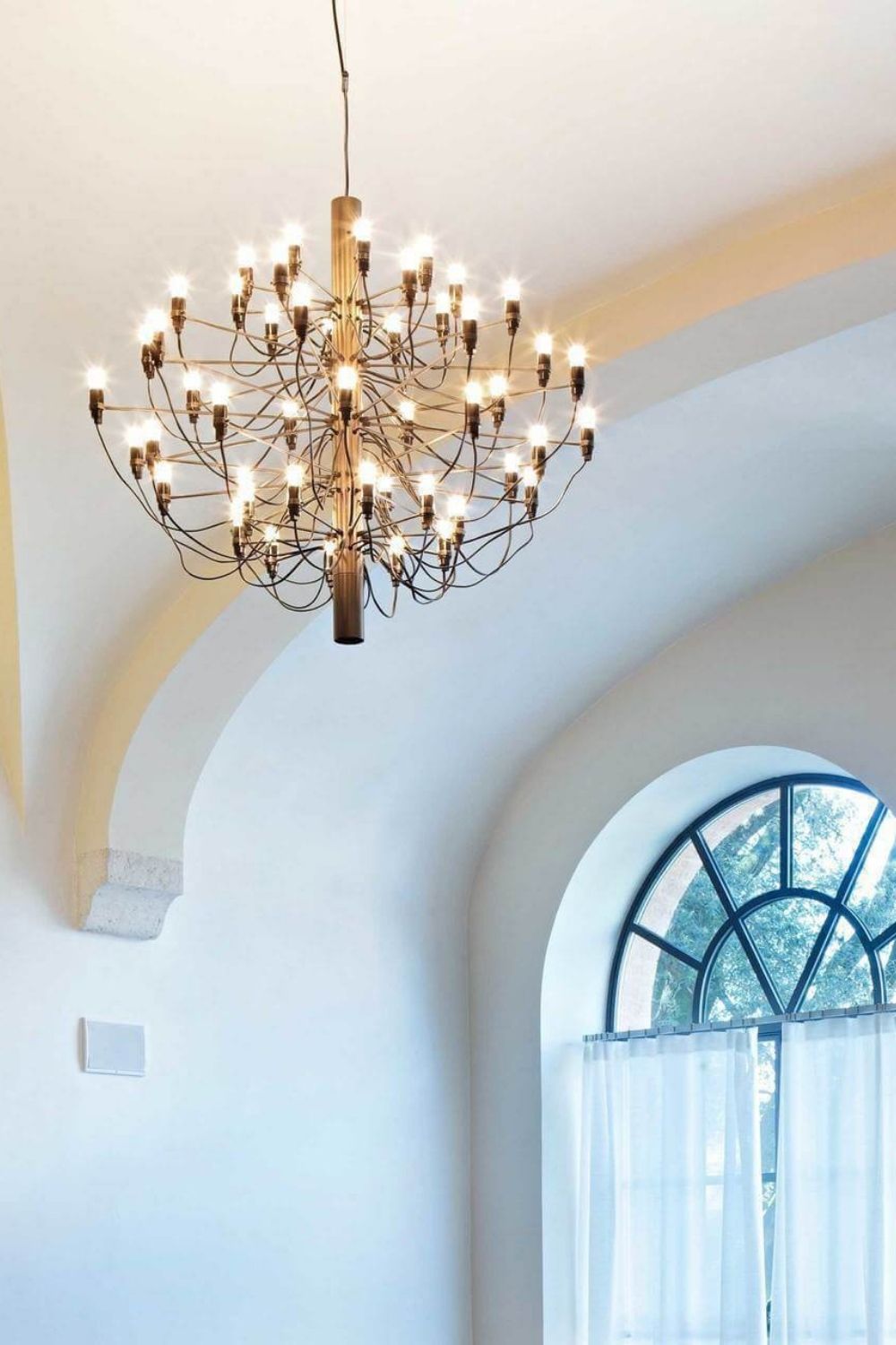 Traditional Mid-century 2097 Chandelier - view 8 | everlamps