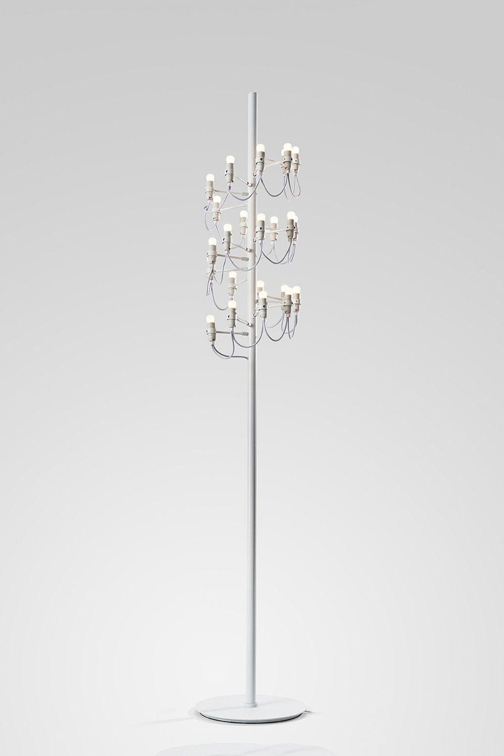 Traditional Mid-century 2097 Floor Lamp - view 31 | everlamps