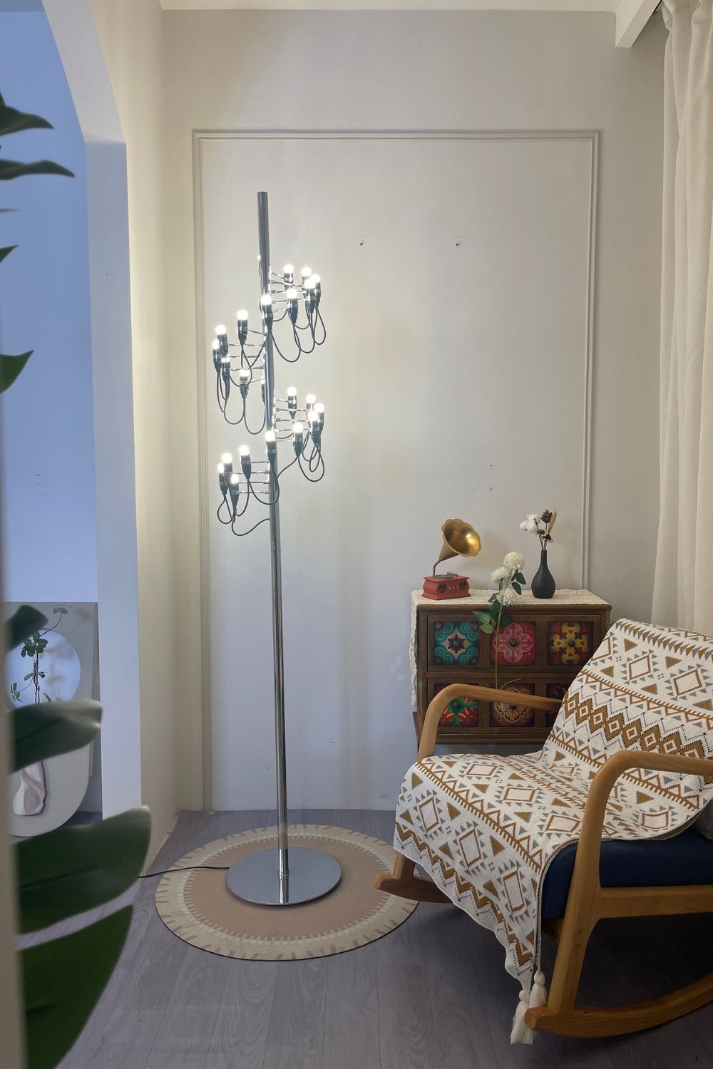 Traditional Mid-century 2097 Floor Lamp - view 11 | everlamps