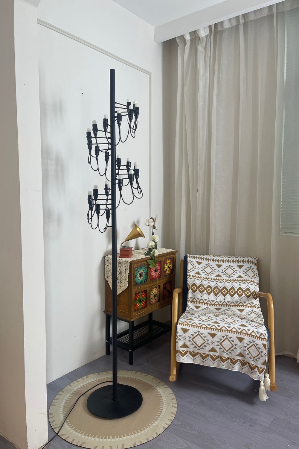 Traditional Mid-century 2097 Floor Lamp - view 5 | everlamps