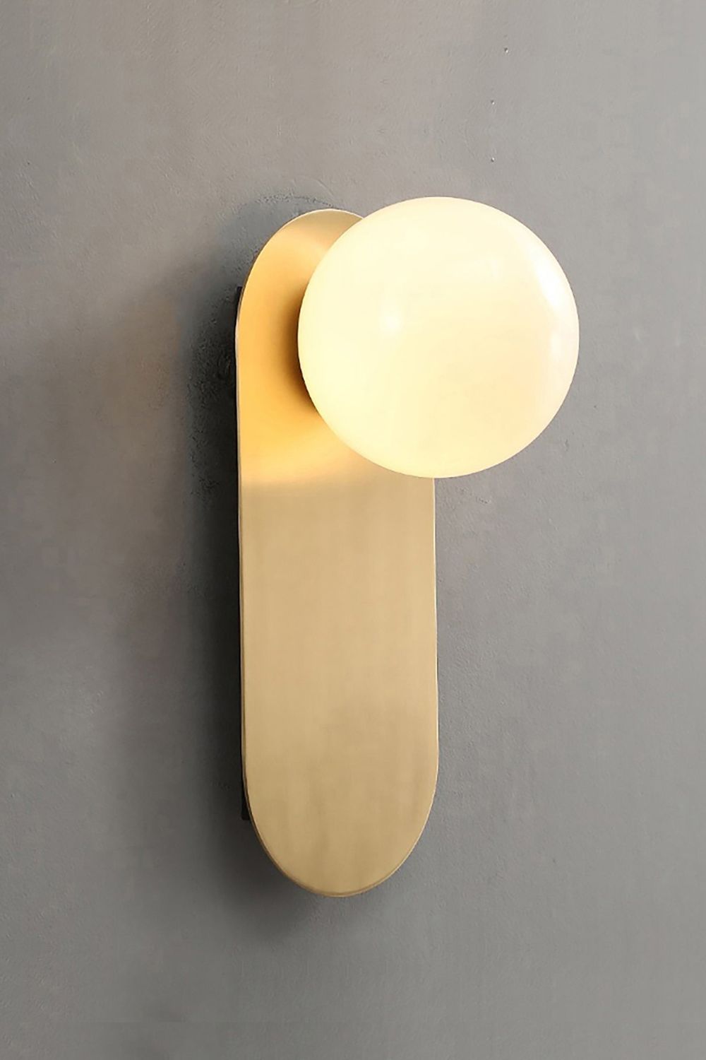 Flat Base Globe Sconce - everlamps