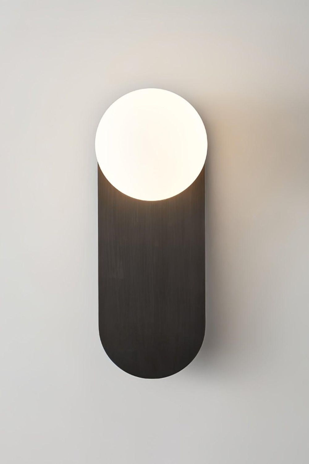 Flat Base Globe Sconce - everlamps