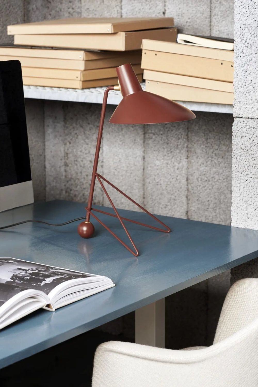 Tripod HM9 Table Lamp - everlamps
