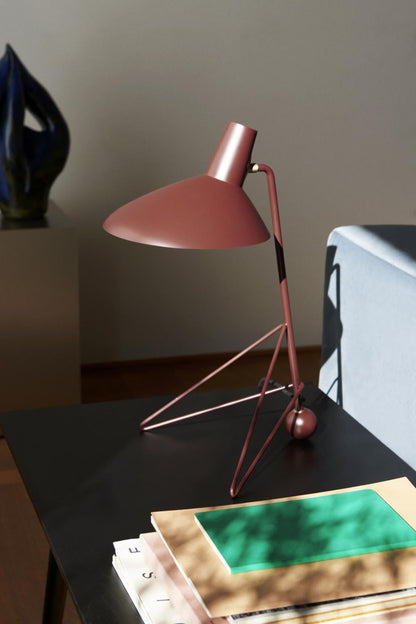 Tripod HM9 Table Lamp - everlamps