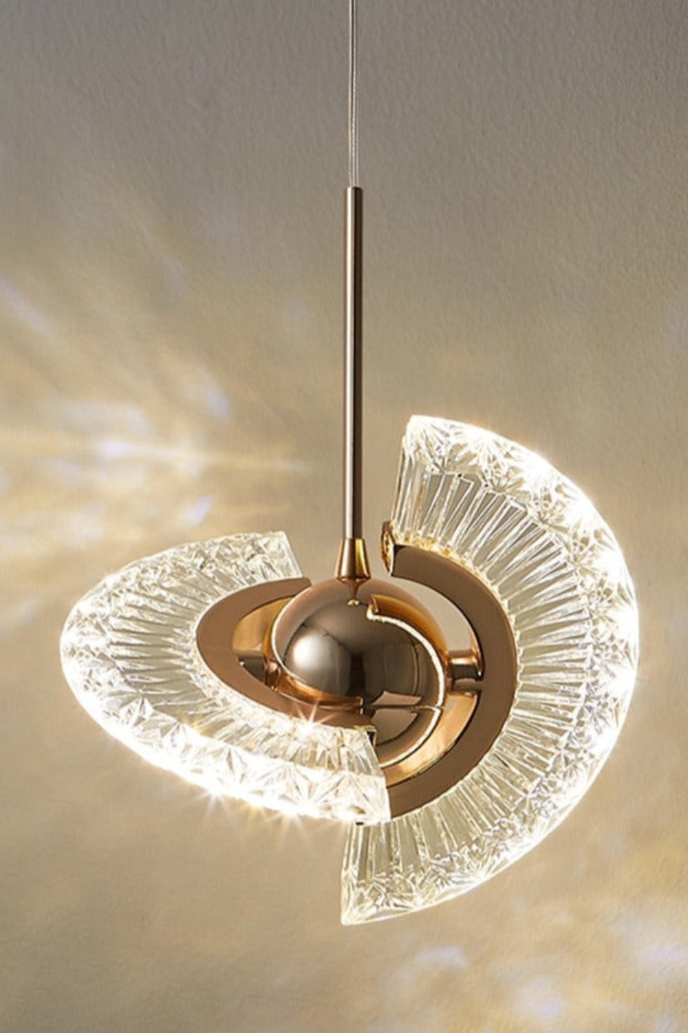 UFO Acrylic Pendant Light - everlamps
