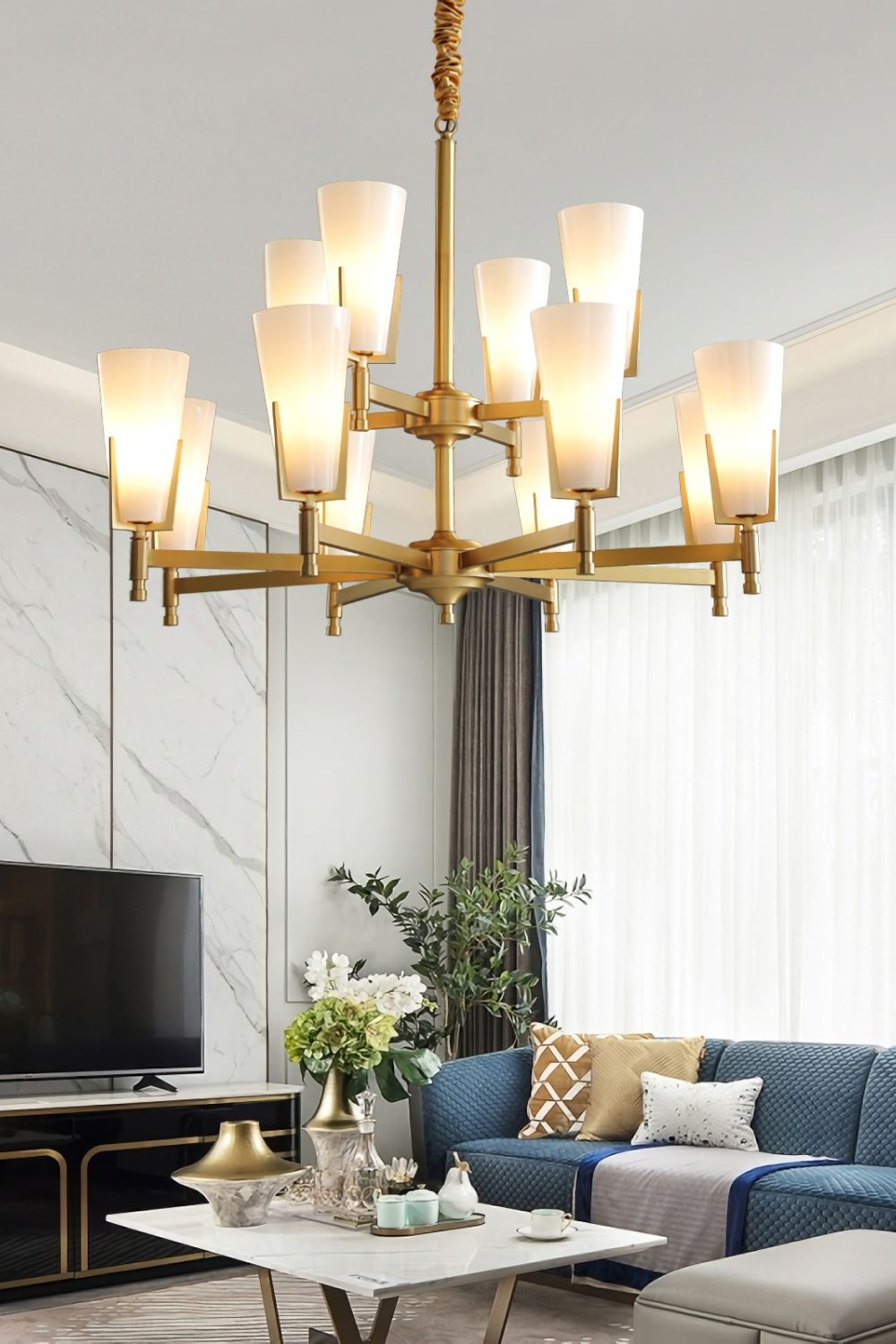 Upton Chandelier - everlamps