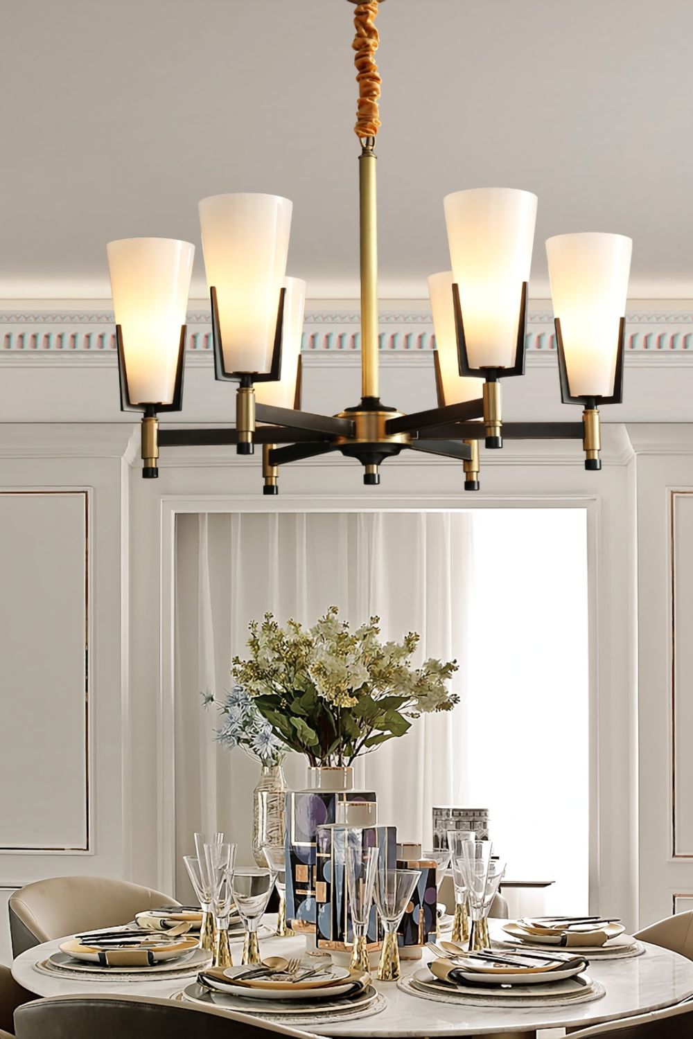 Upton Chandelier - everlamps