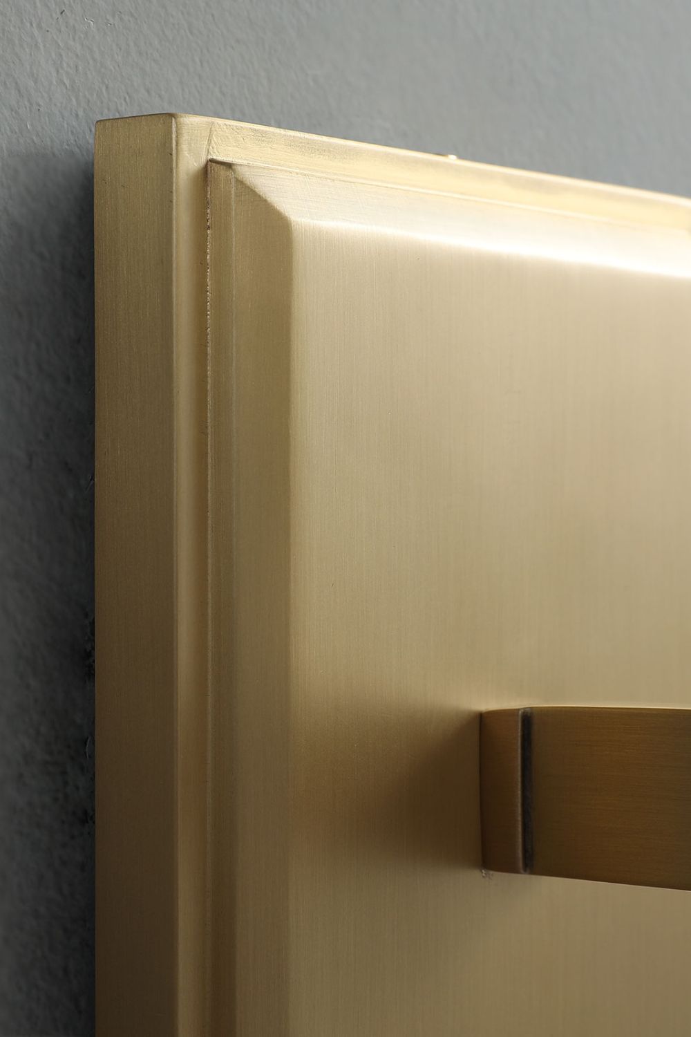 Upton Wall Lamp - everlamps