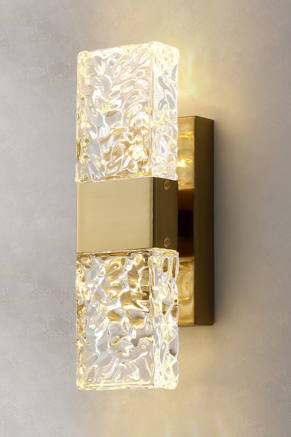 Vega Wall Lamp - everlamps