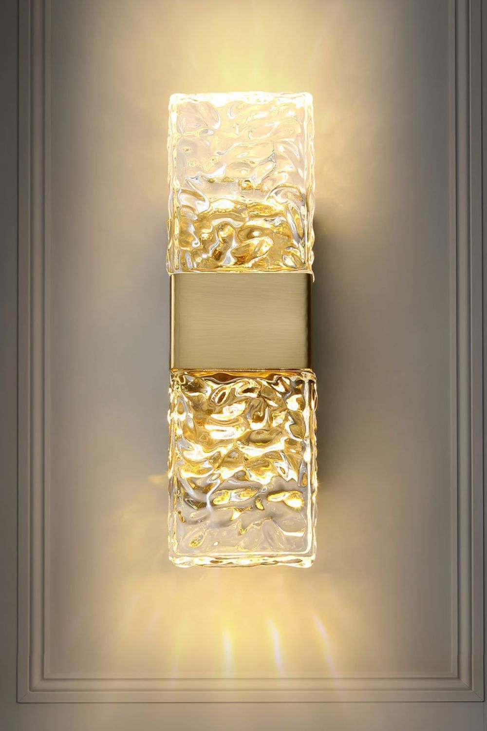Vega Wall Lamp - everlamps
