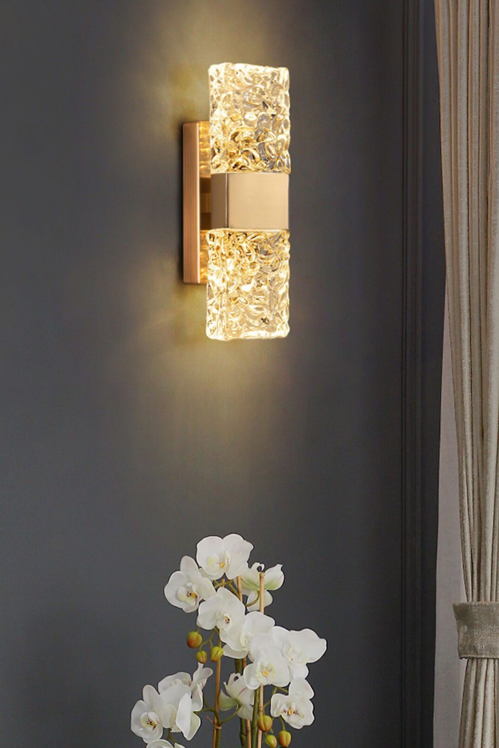 Vega Wall Lamp - everlamps
