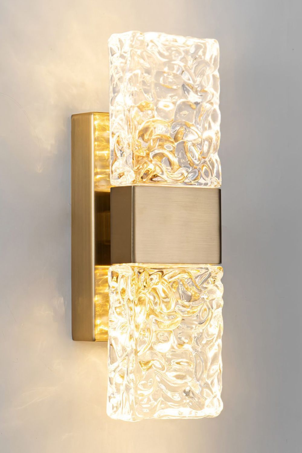 Vega Wall Lamp - everlamps