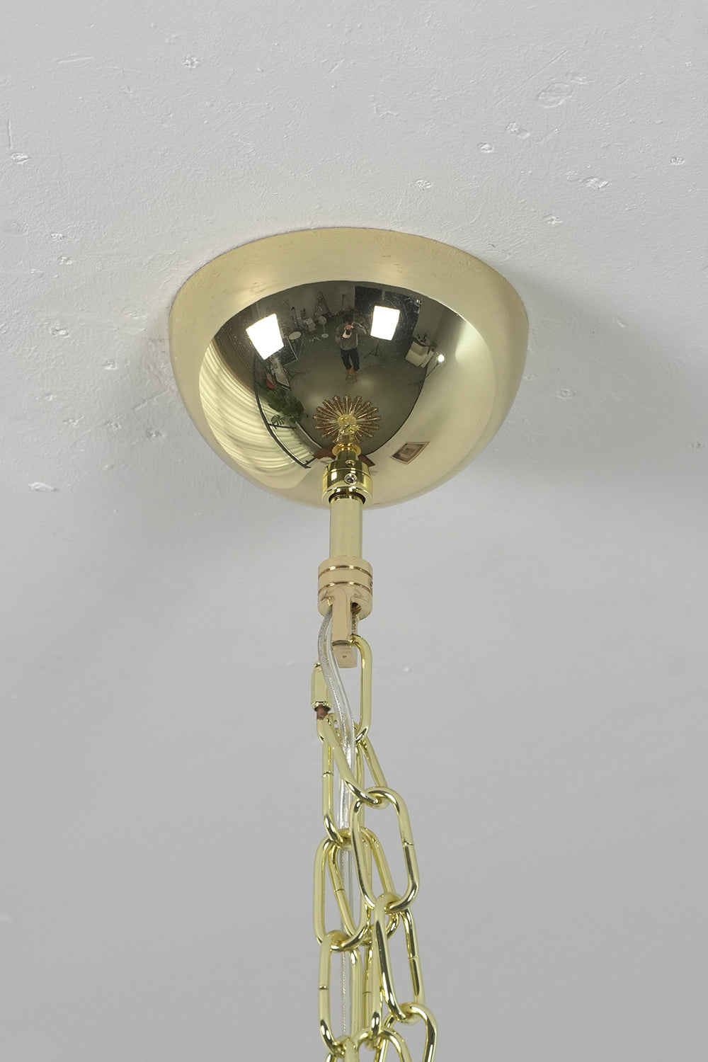Vellune Cascade Chandelier | detail | Samu  Lamp