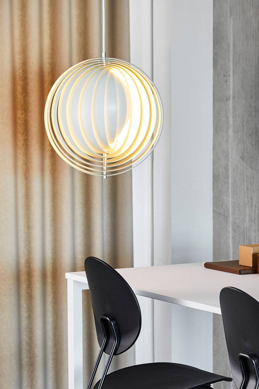 Verpan Moon Pendant Lamp - everlamps