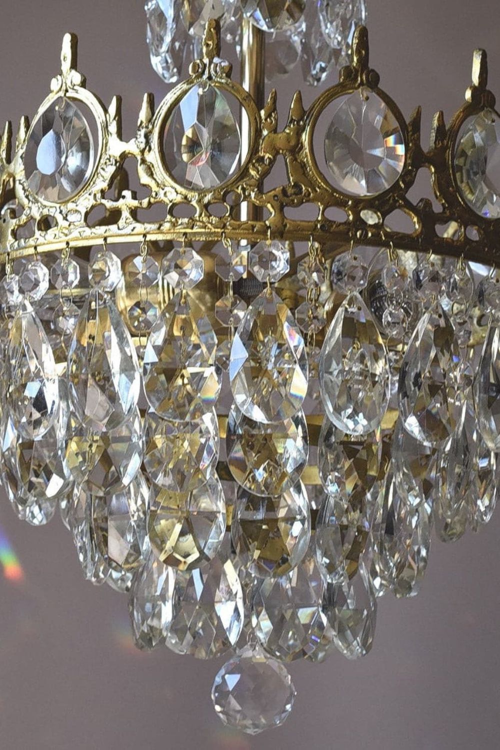 Vintage Crystal Chandeliers - everlamps