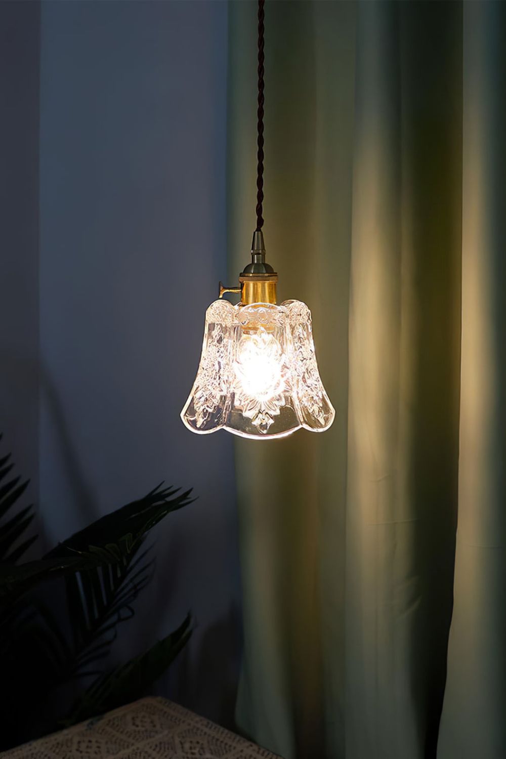 Vintage Flower Glass Pendant Light - view 3 | everlamps