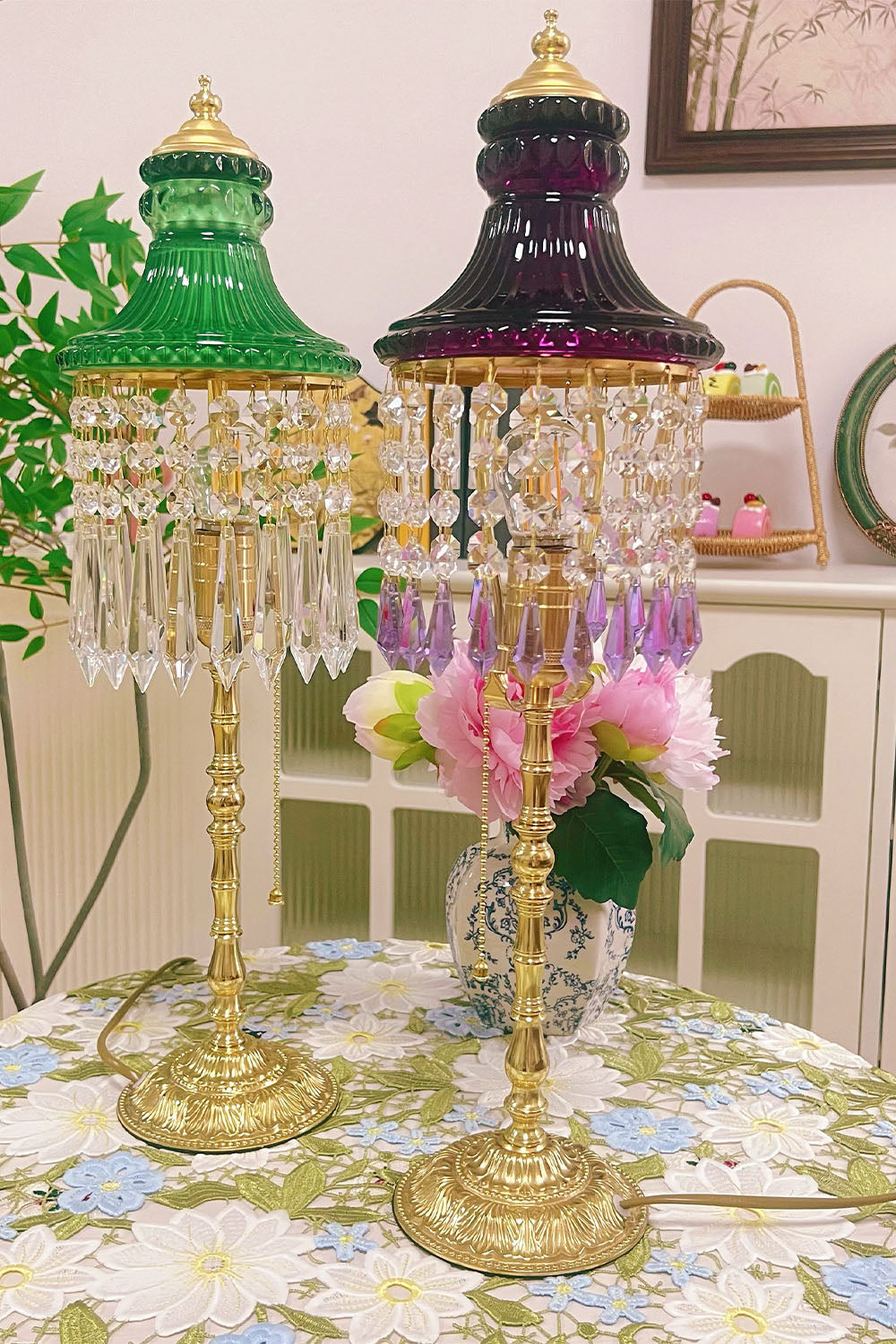 Vintage French Victorian Table Lamp - view 8 | everlamps
