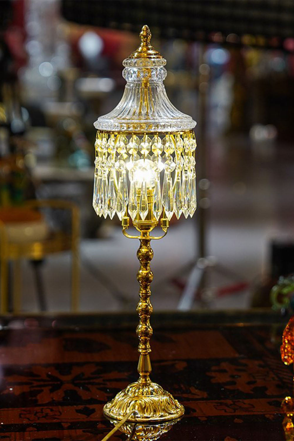 Vintage French Victorian Table Lamp - view 4 | everlamps
