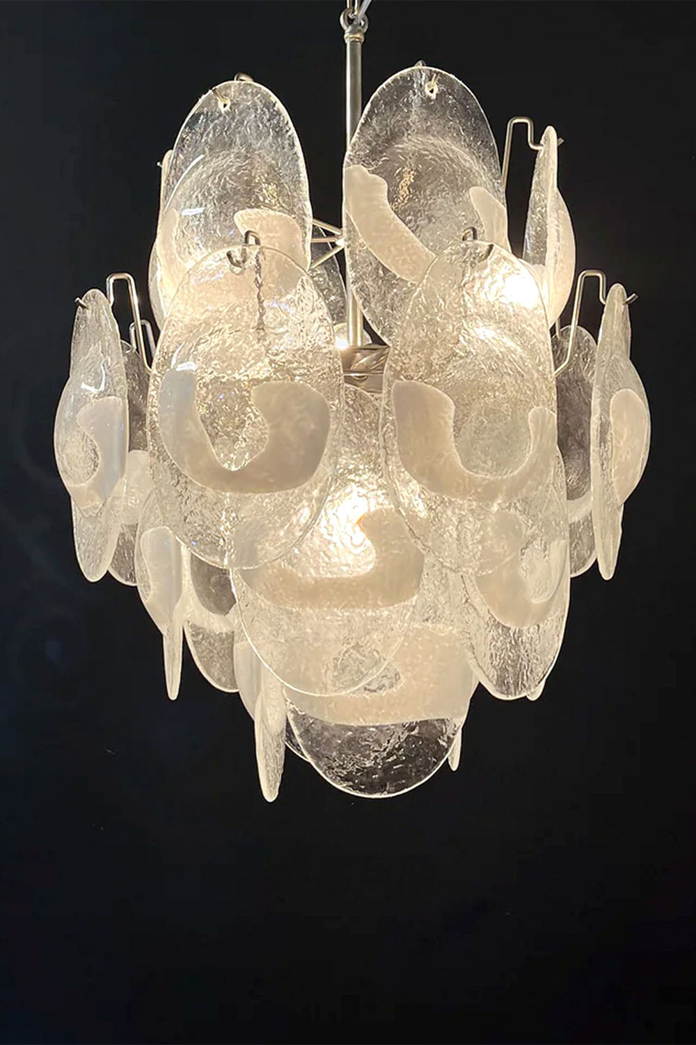 Vintage Italian Art Chandelier - view 7 | everlamps