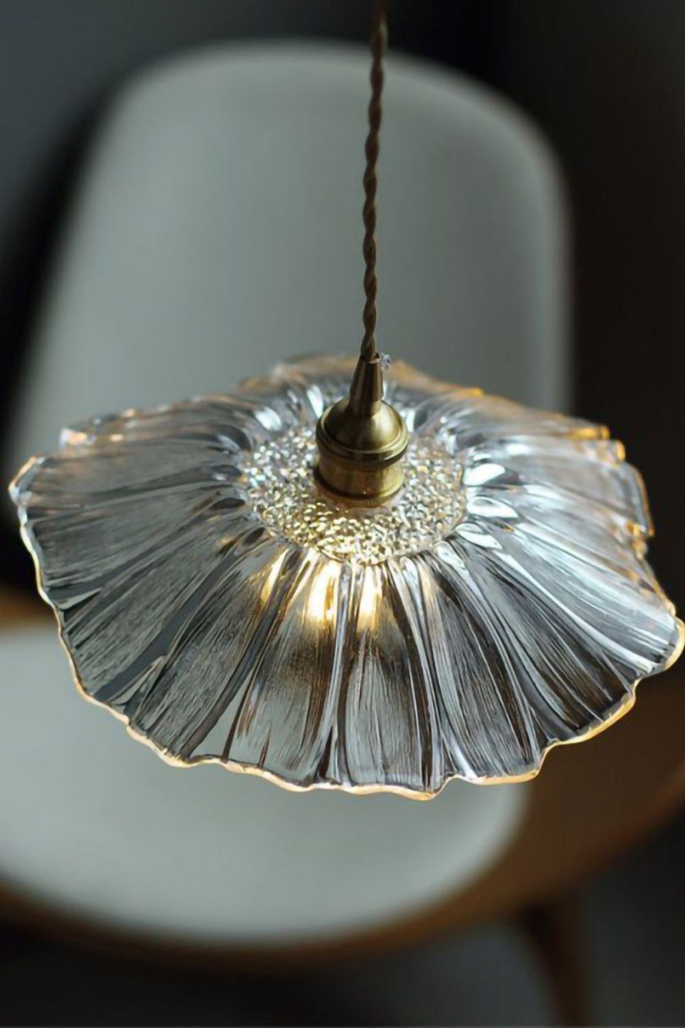 Vintage Lotus Blossom Glass Pendant Light - view 30 | everlamps