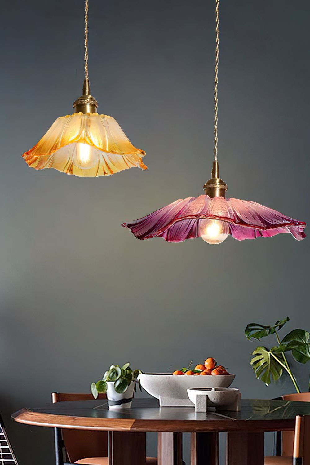Vintage Lotus Blossom Glass Pendant Light - view 20 | everlamps