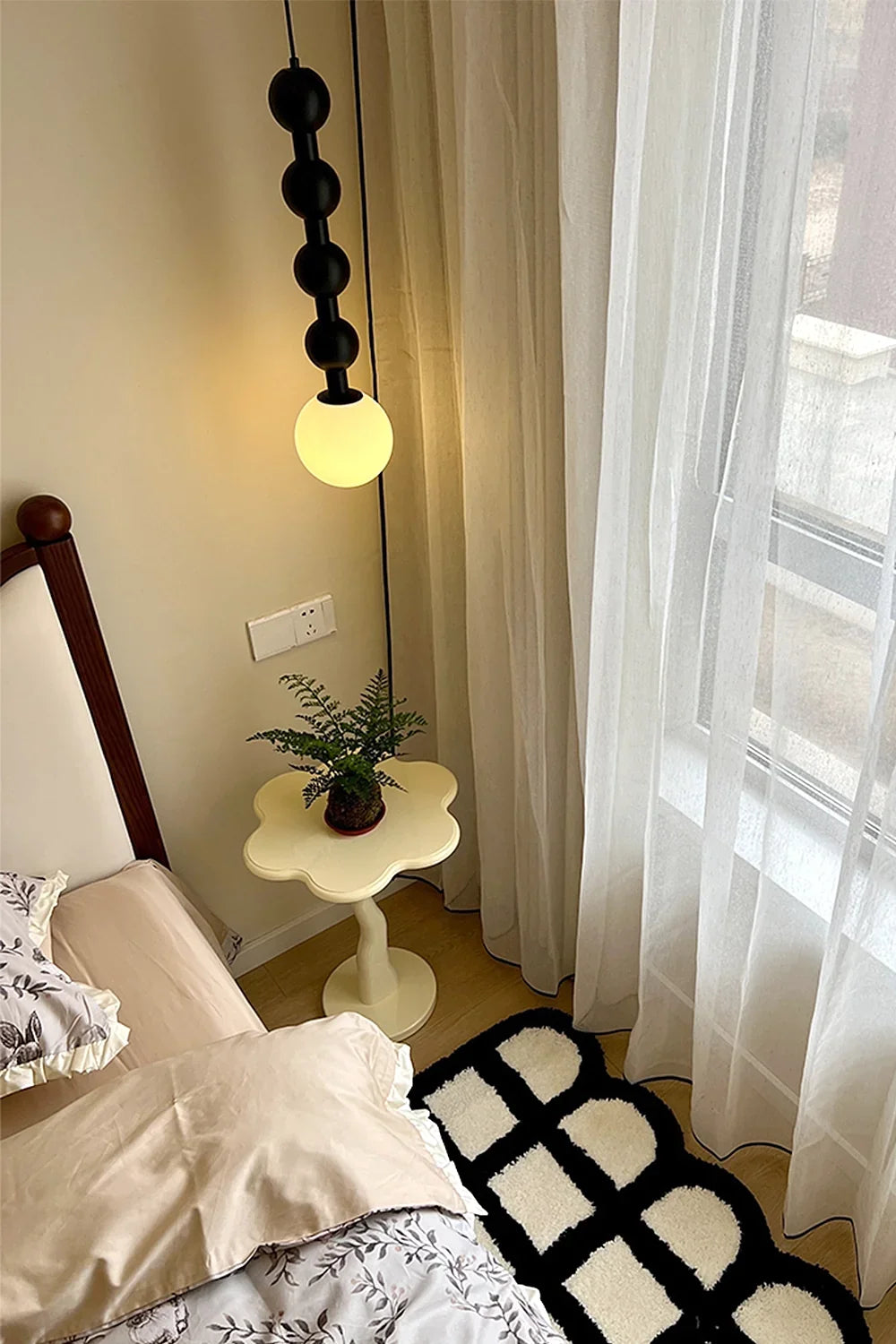 Vintage Spherical Pendant Lamp - view 16 | everlamps