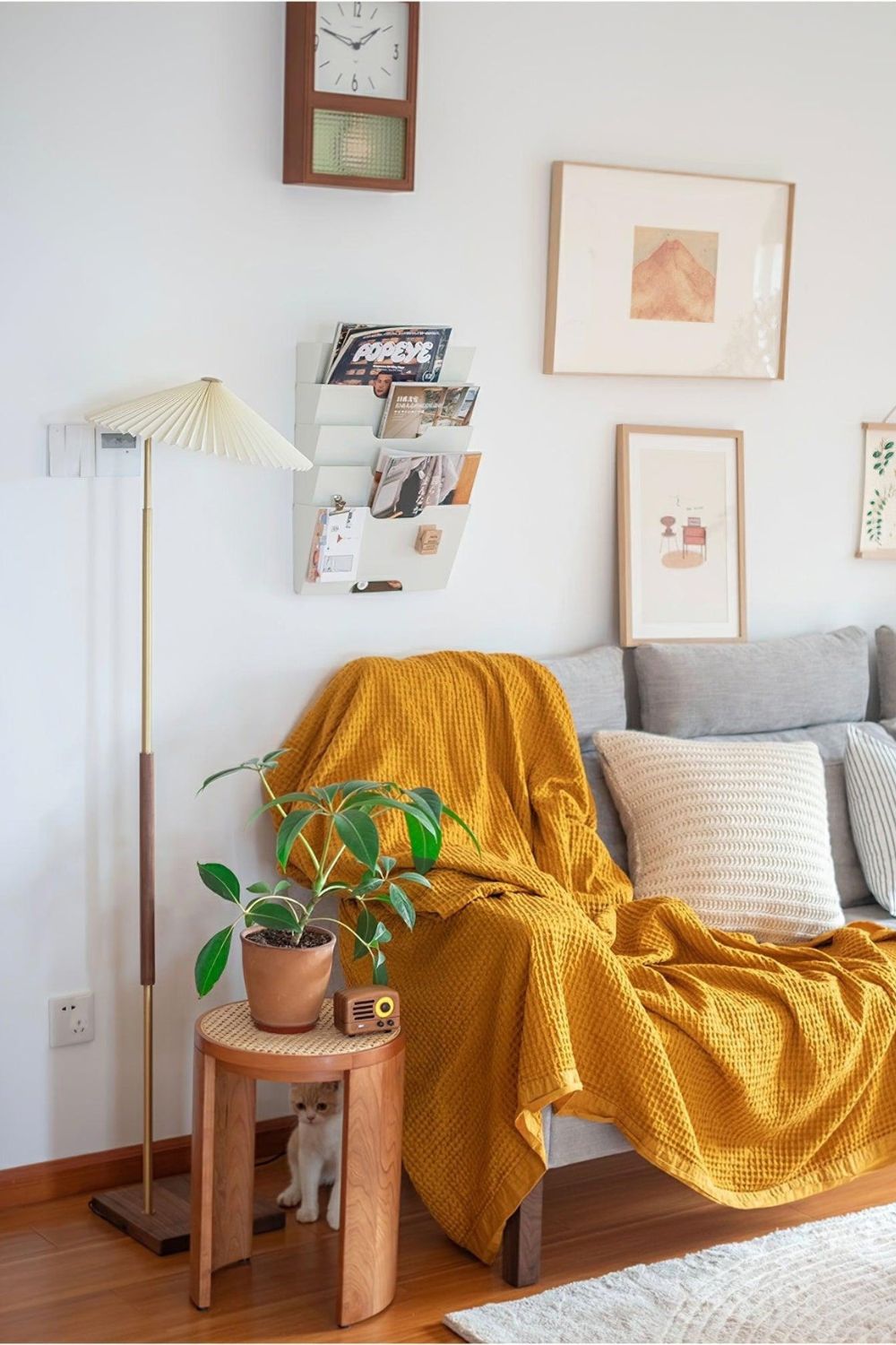 Walnut Brass Floor Lamp - everlamps