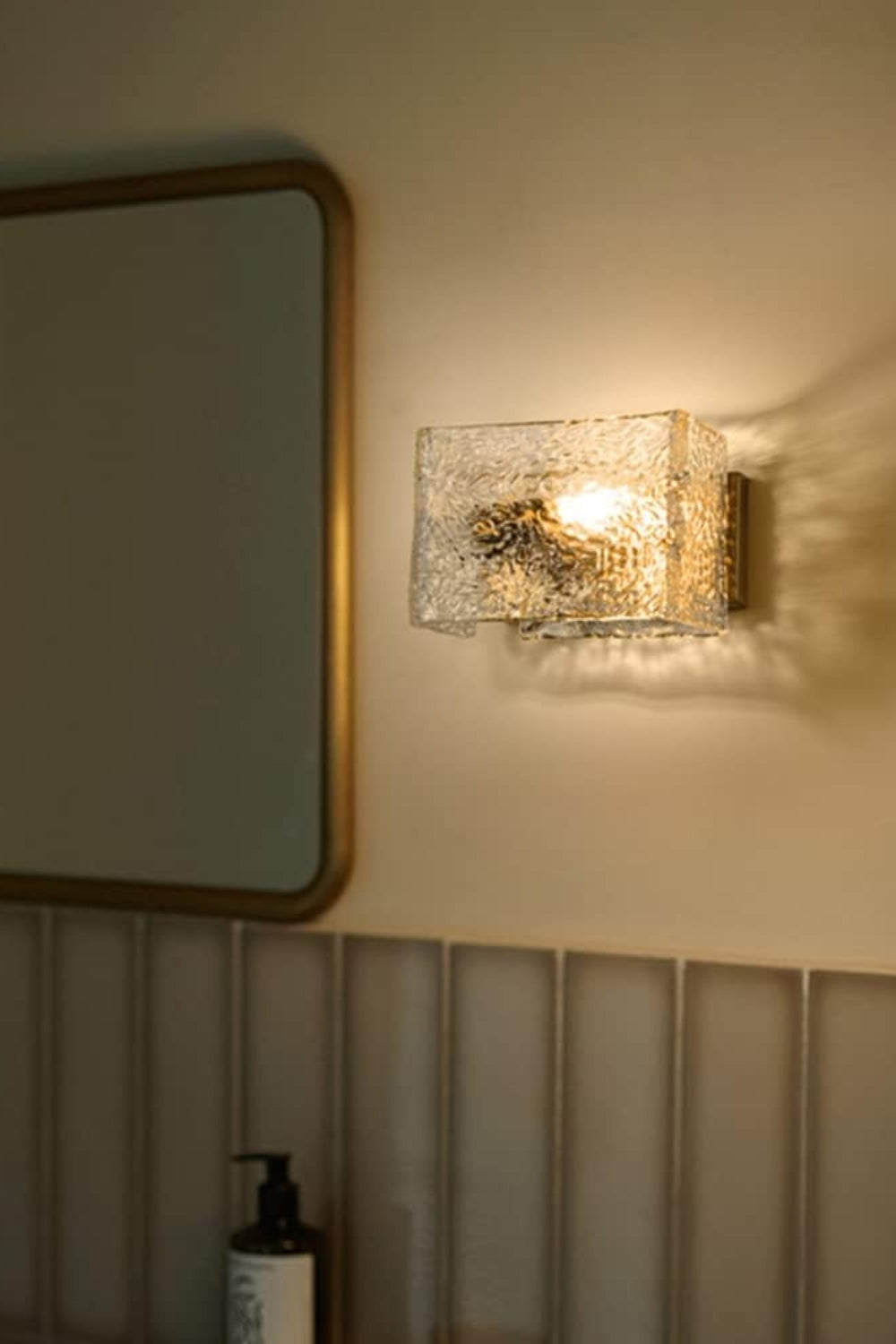 Water Pattern Glass Square Wall Sconce Lamp - everlamps