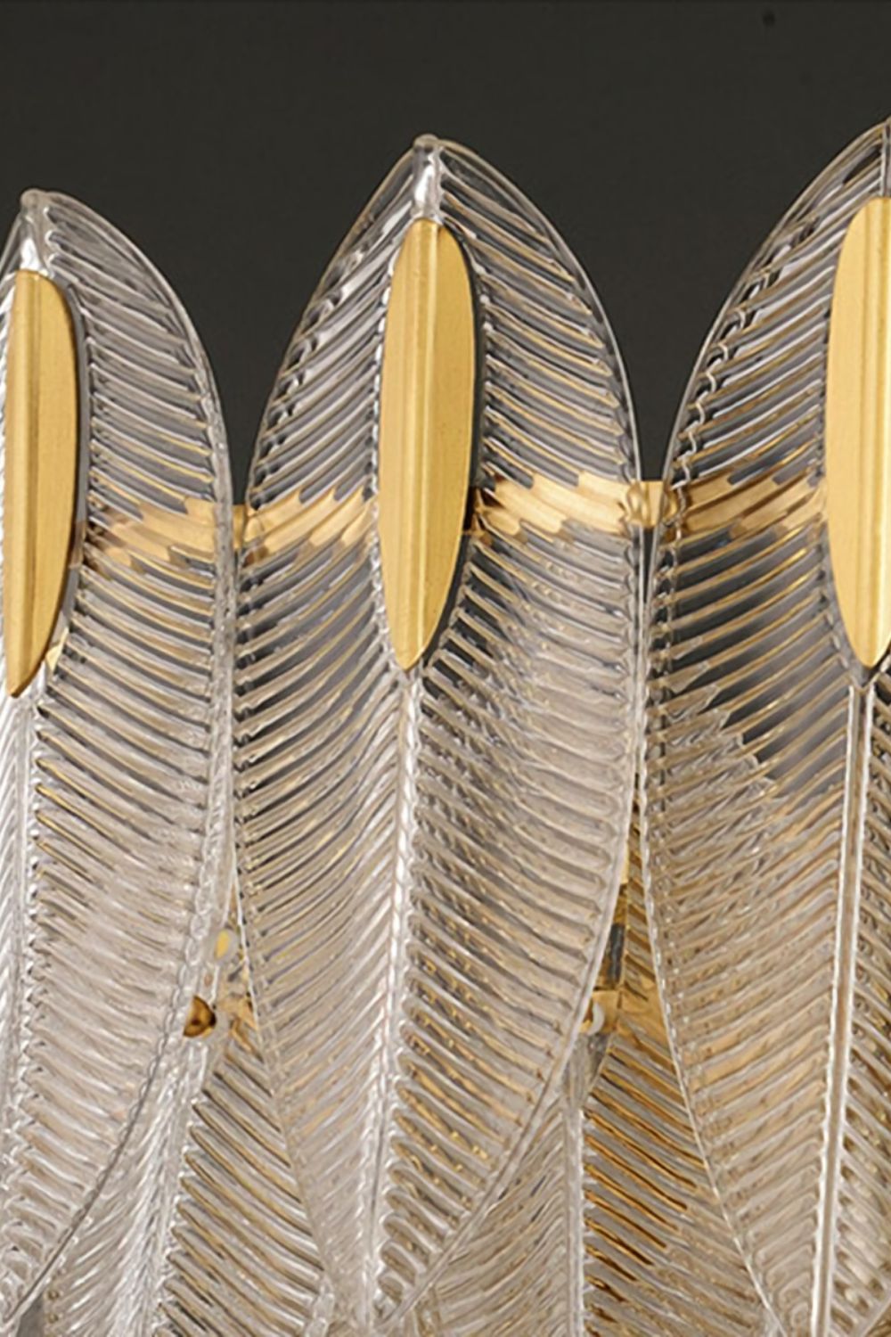 Glass Feathers Chandelier - everlamps