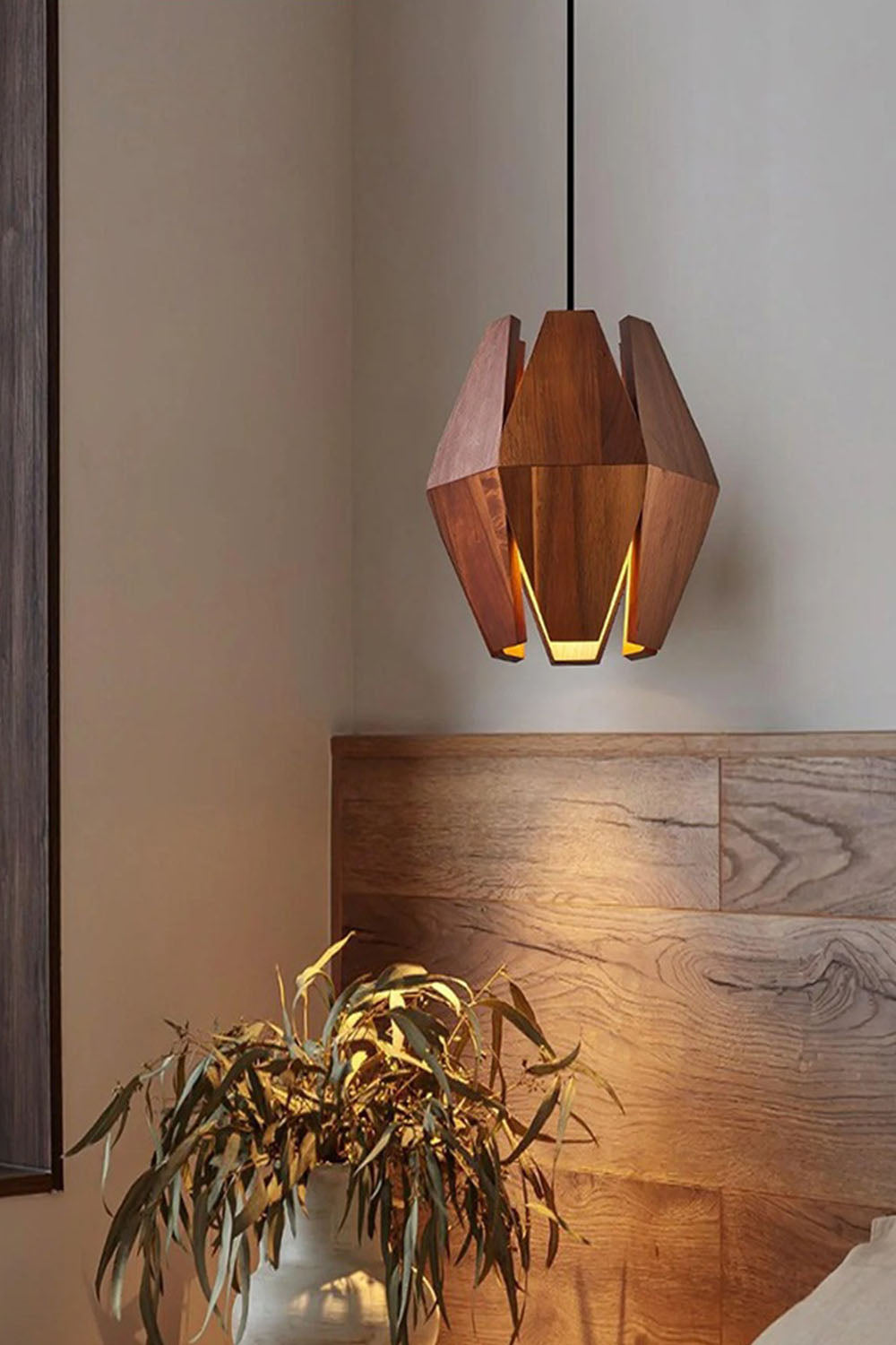Wood Astris Pendant Lamp - view 6 | everlamps