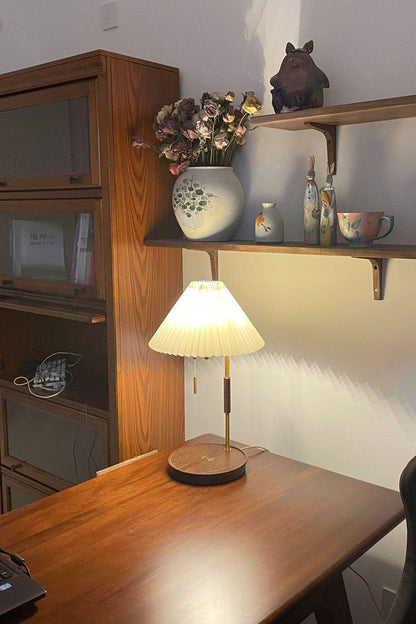 Wooden Retro Table Lamp - everlamps