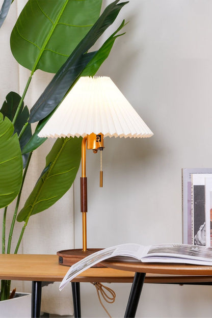 Wooden Retro Table Lamp - everlamps