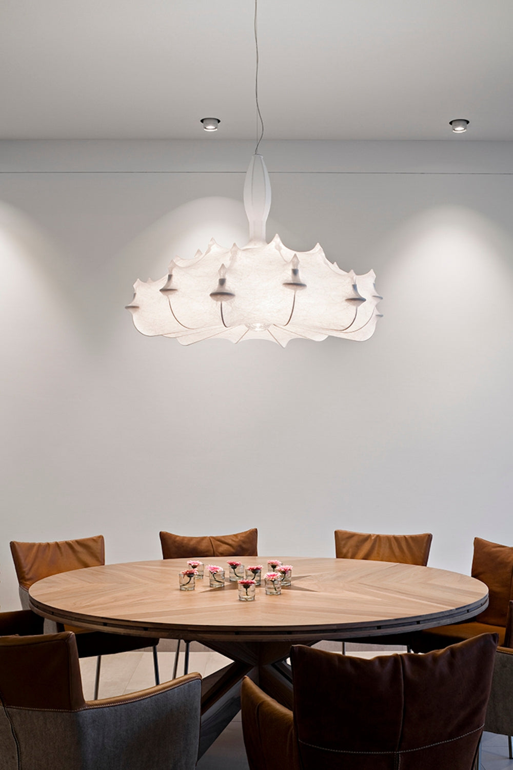 Zeppelin Chandelier - everlamps