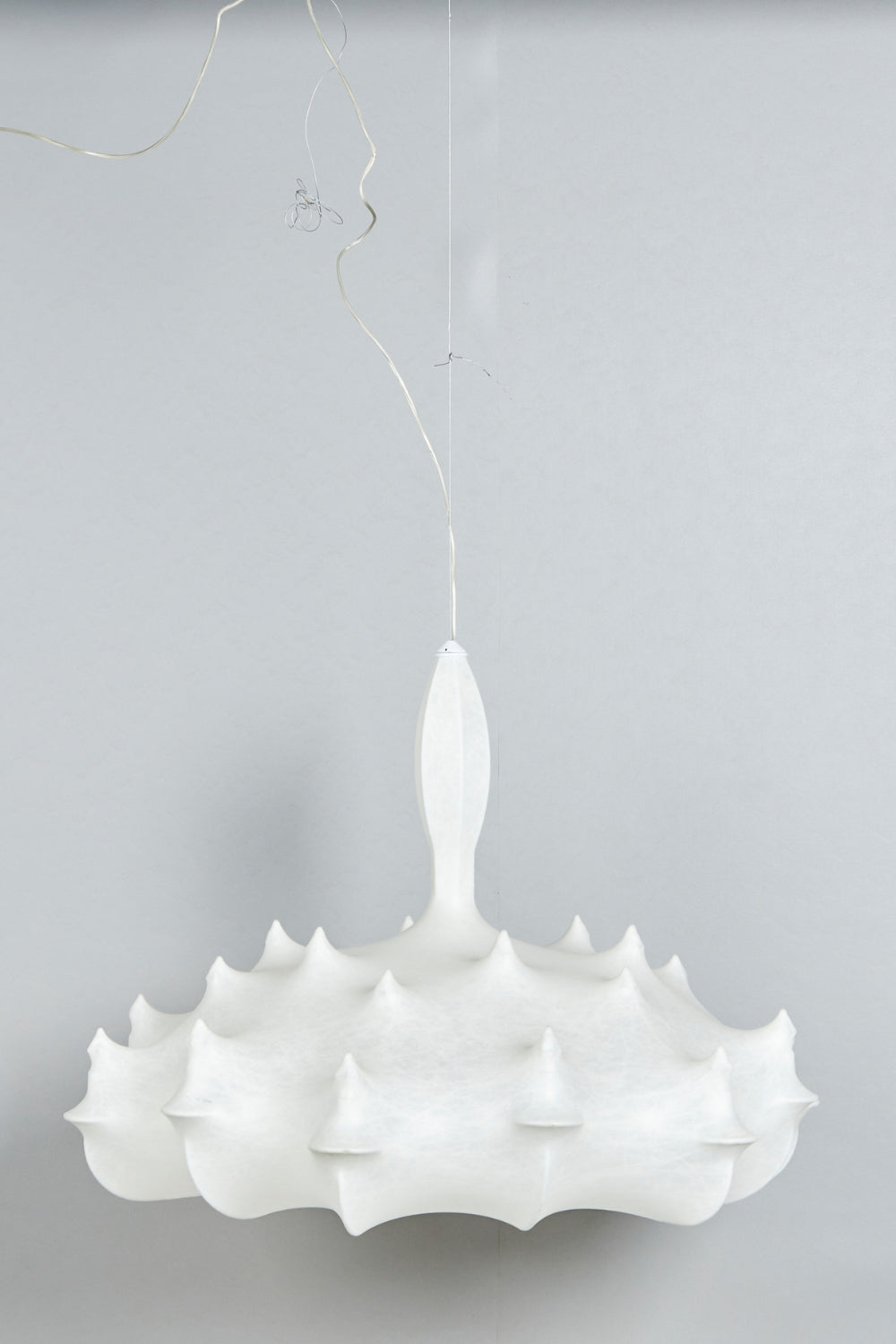 Zeppelin Chandelier - everlamps