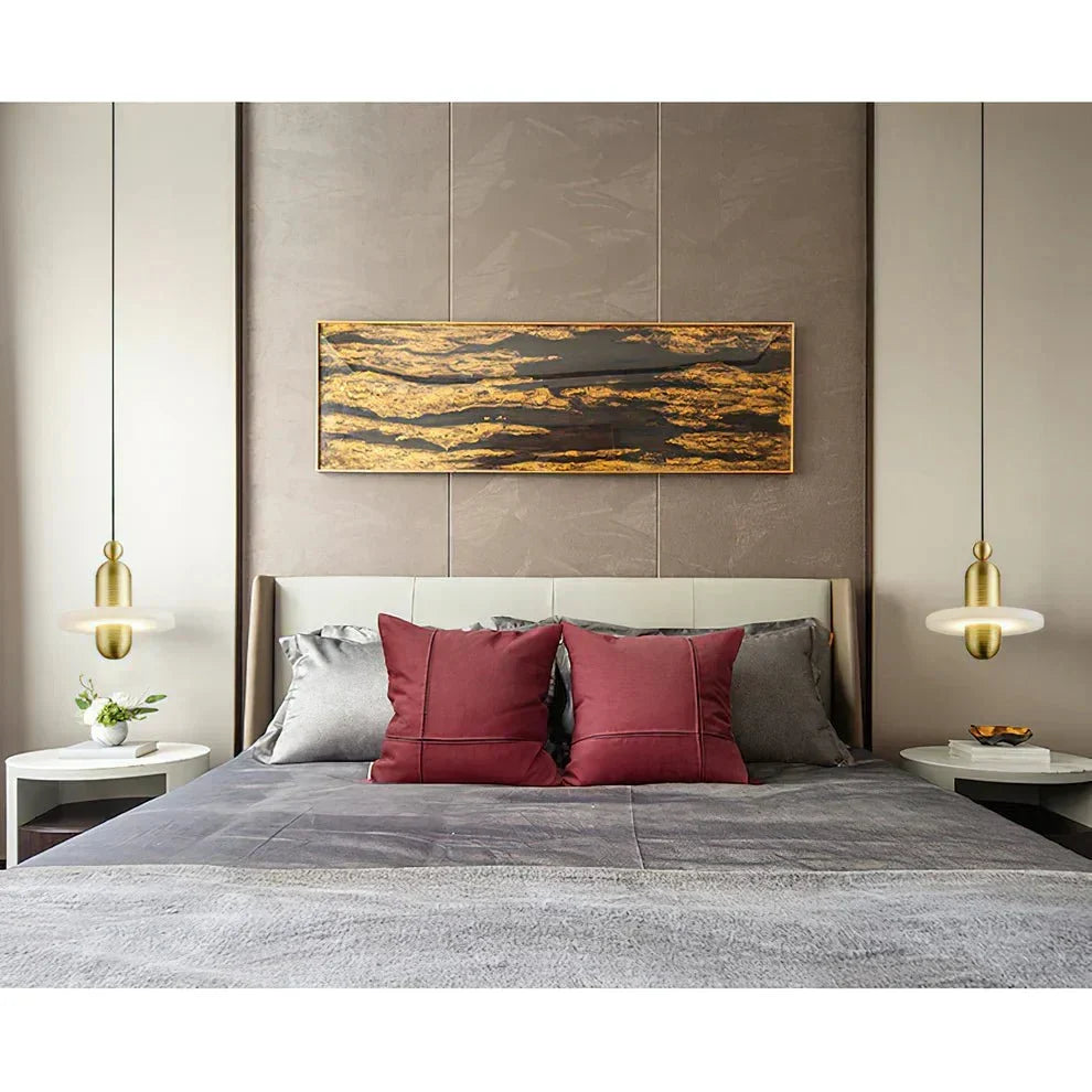 Alabaster Comet Pendant Lamp - D 28cm x H 31.5cm / ∅ 11″ x H 12.4″BlackWarm Lighteverlamps