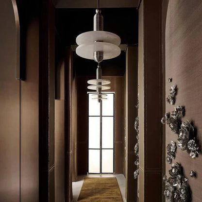 Alabaster Comet Pendant Lamp - D 40cm x H 45cm / ∅ 15.7″ x H 17.7″BlackWarm Lighteverlamps