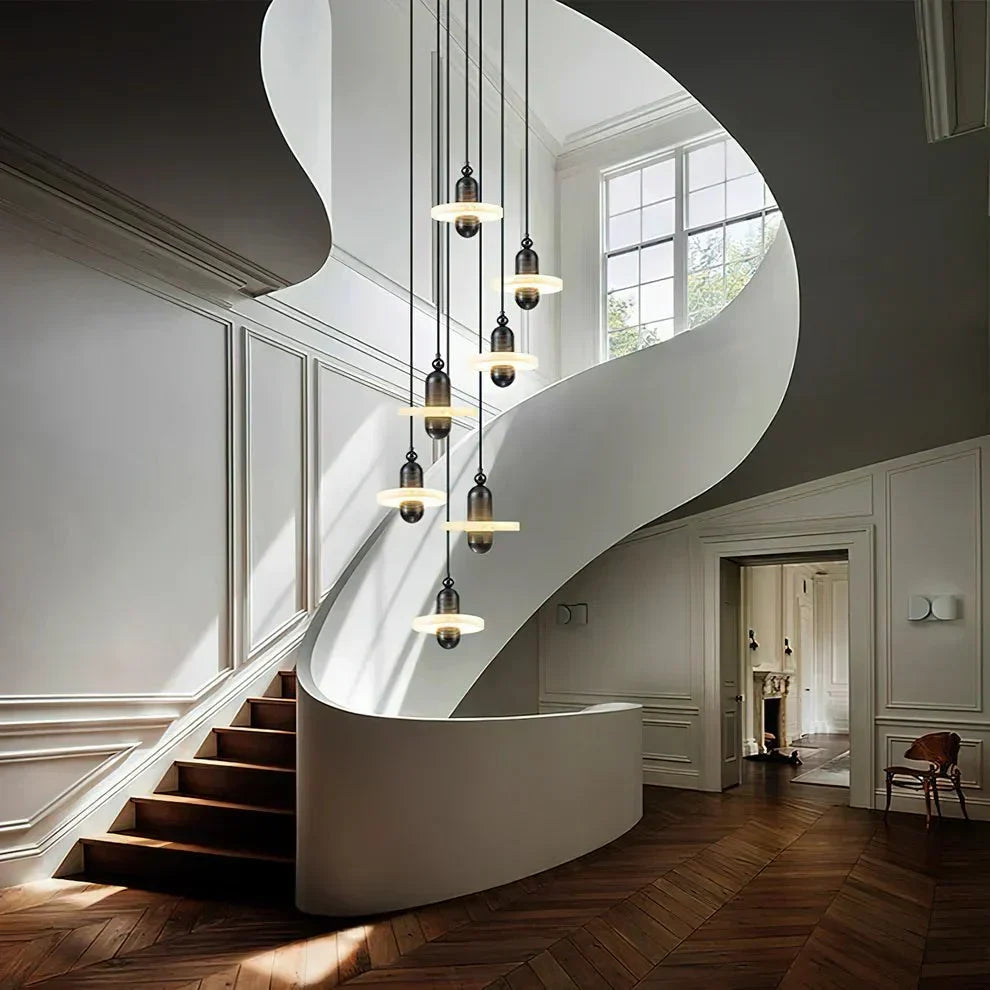 Alabaster Comet Pendant Lamp - D 40cm x H 45cm / ∅ 15.7″ x H 17.7″BlackWarm Lighteverlamps