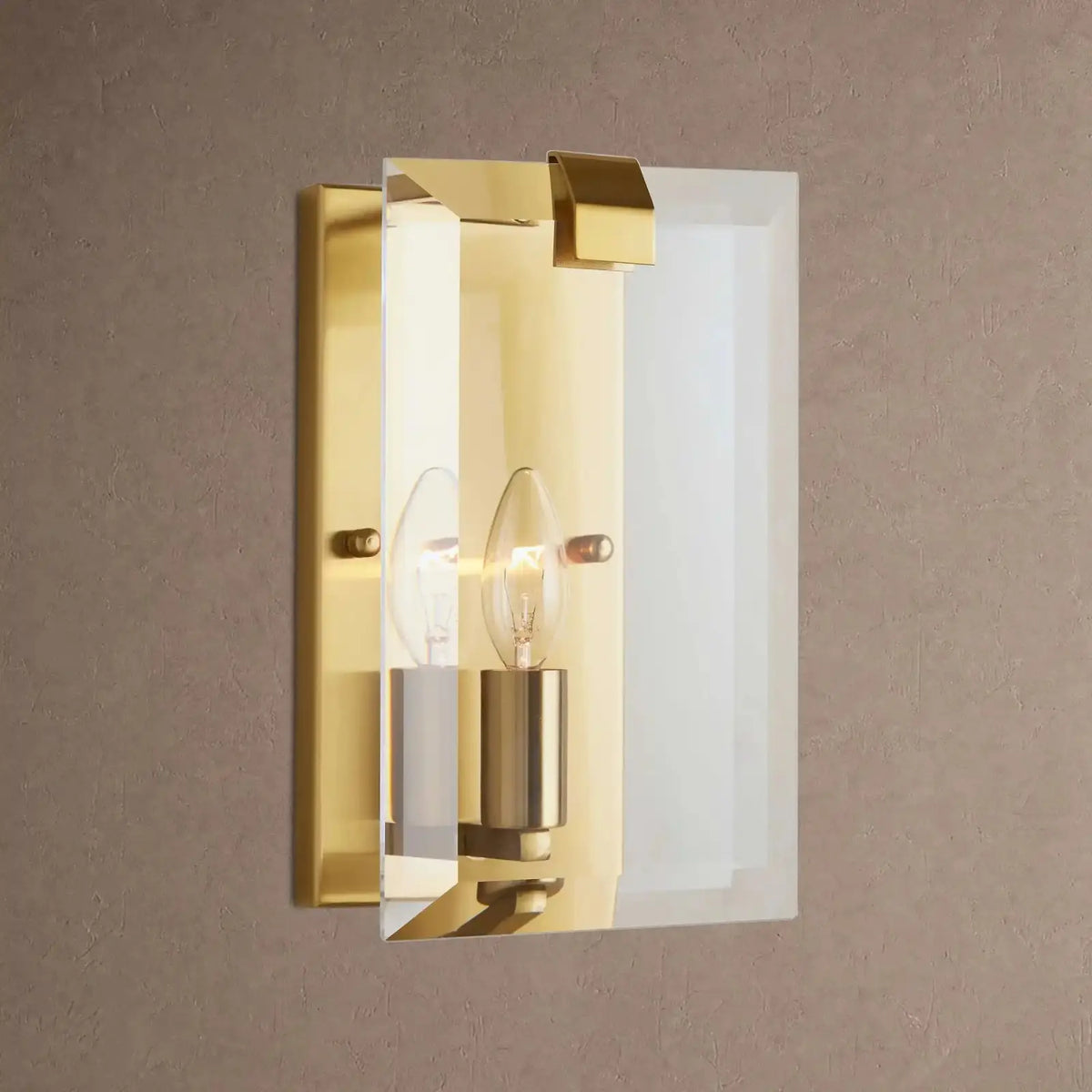 Amaya Wall Sconce - Brass