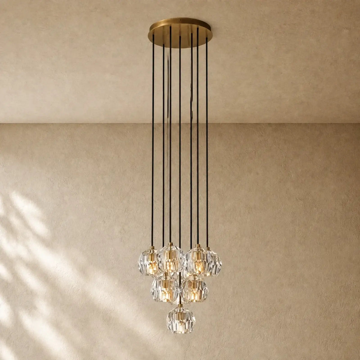 Boulee de Cristal Glass Round Cluster Chandelier - Lacquered Burnished Brass / 14’’ / Clear