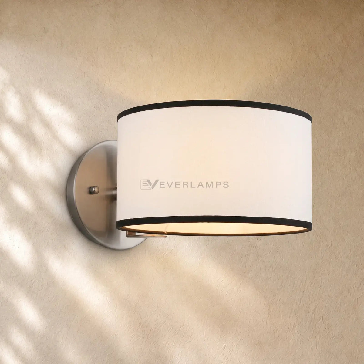 Daphna Sconce