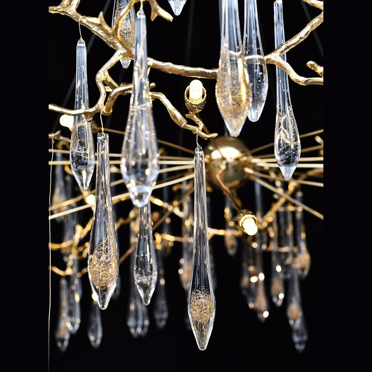 Dawn Teardrop Branch Brass Round Chandelier - 26" diameterClear Glasseverlamps