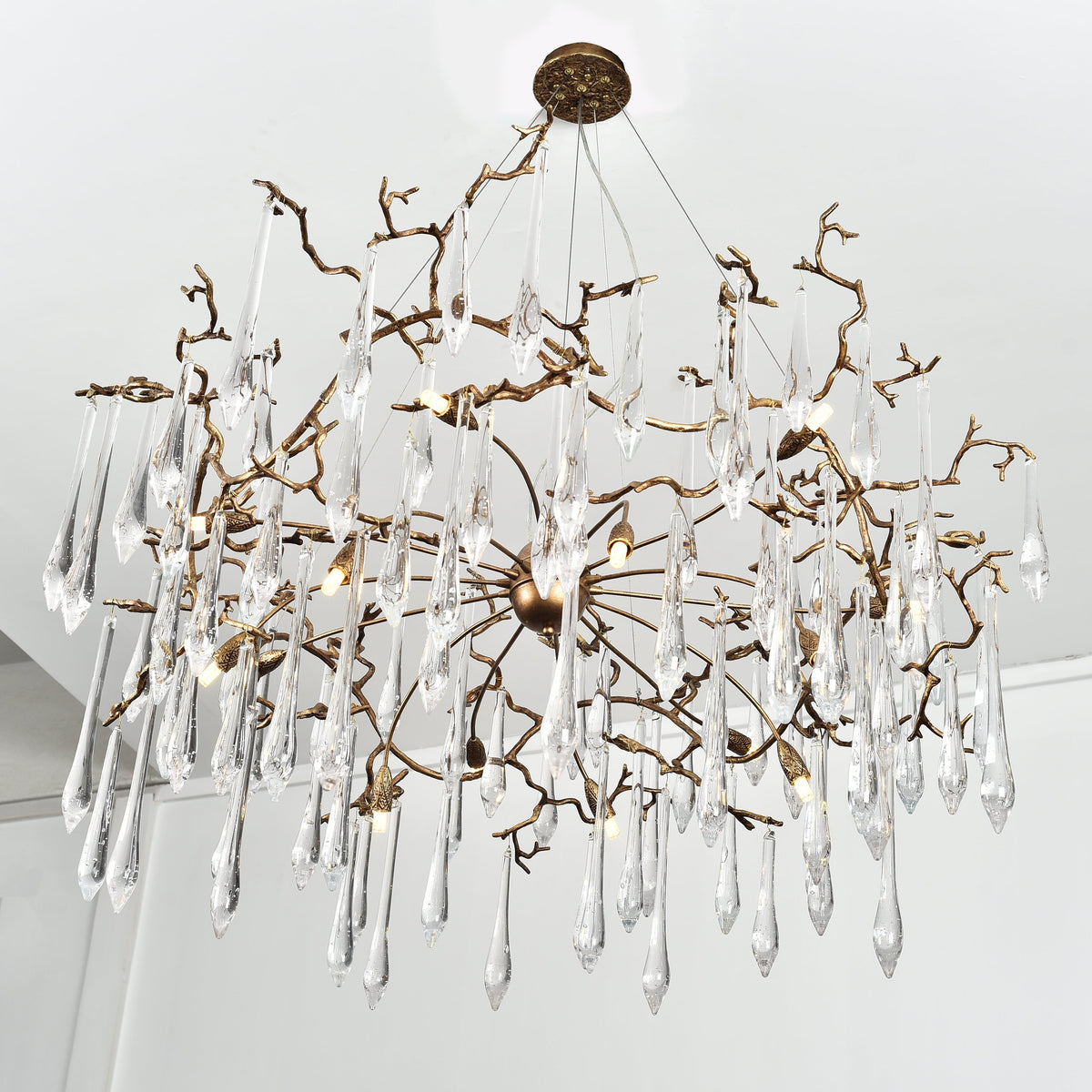 Dawn Teardrop Branch Brass Round Chandelier - 26" diameterClear Glasseverlamps