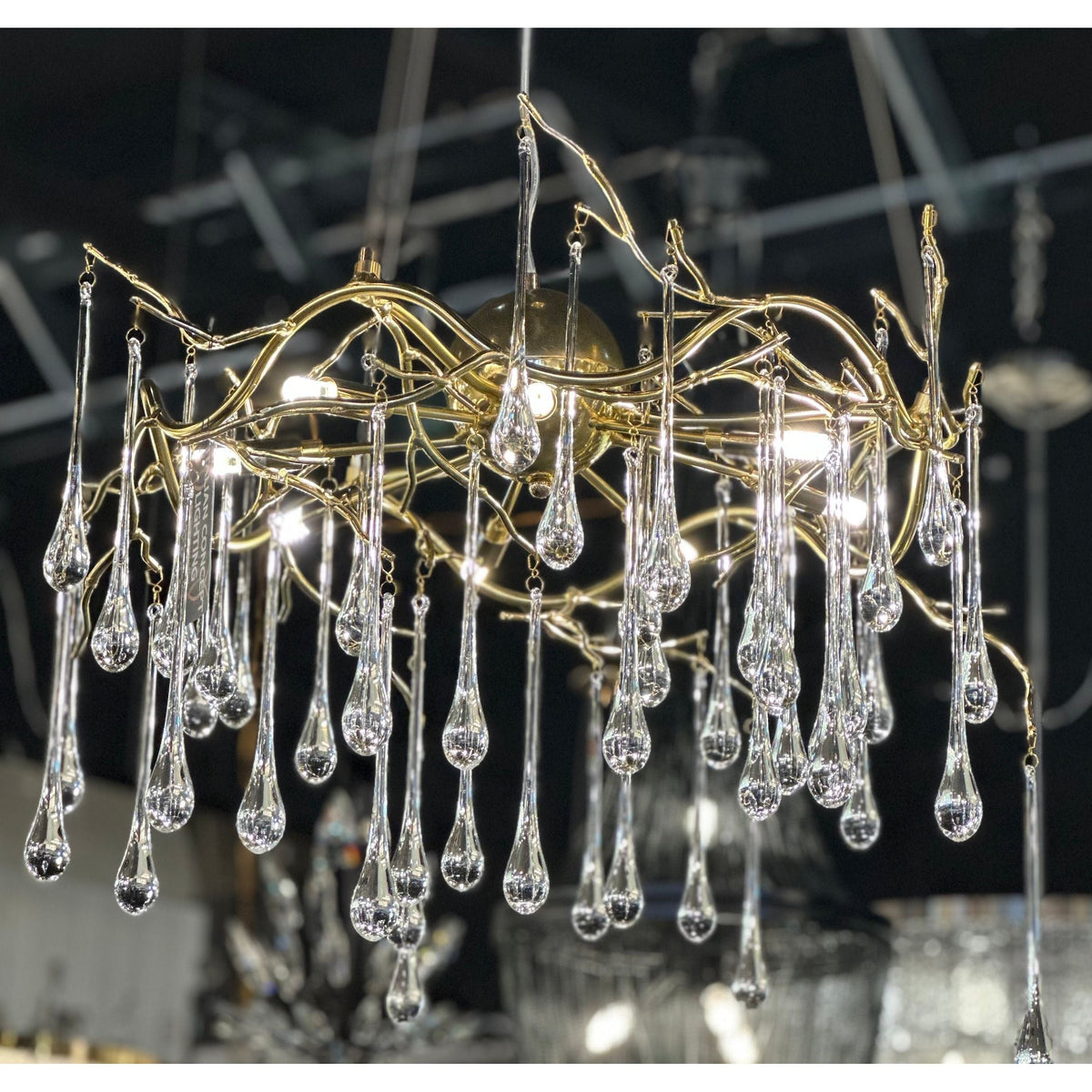 Dawn Teardrop Branch Brass Round Chandelier - 26" diameterClear Glasseverlamps