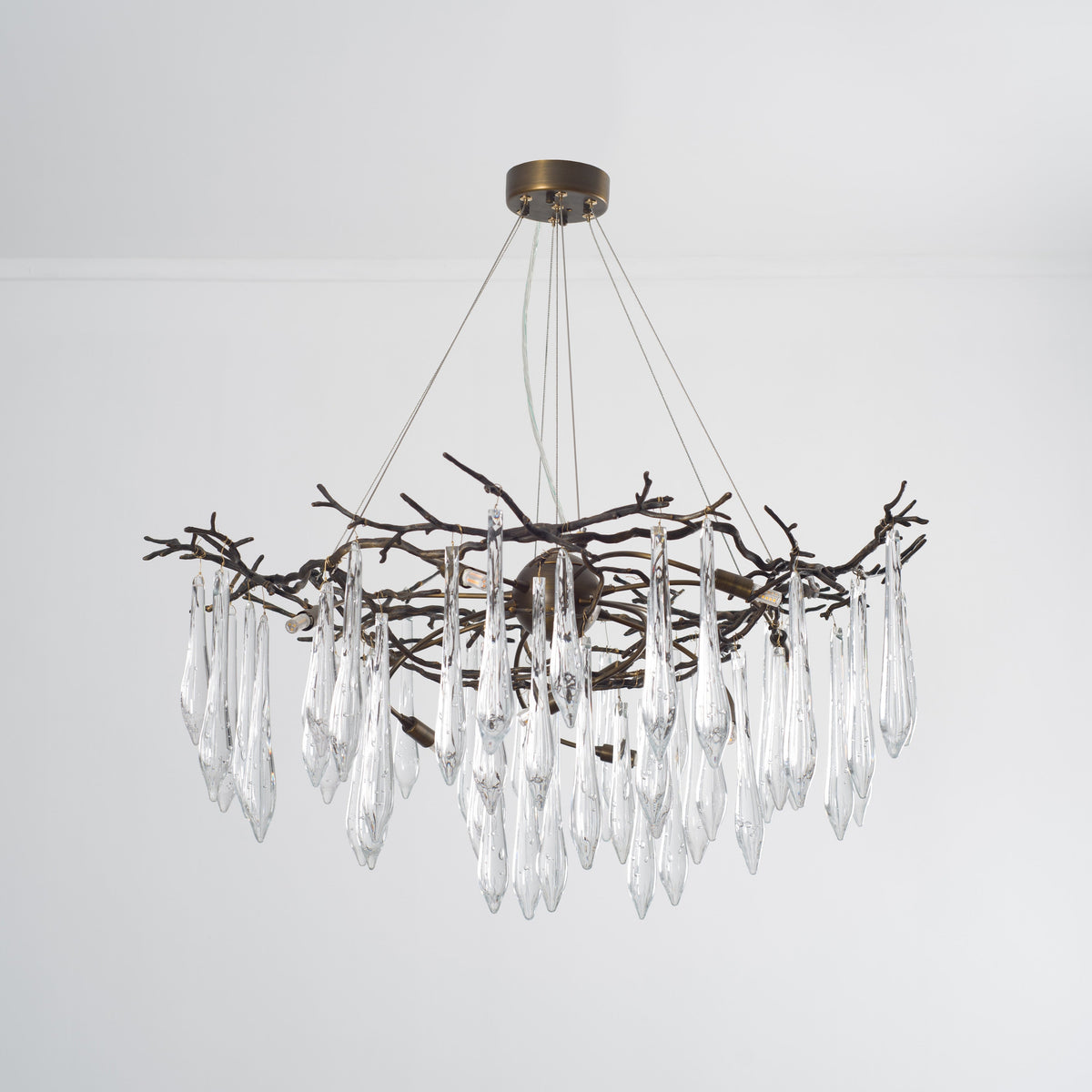 Dawn Teardrop Branch Brass Round Chandelier - 26" diameterClear Glasseverlamps