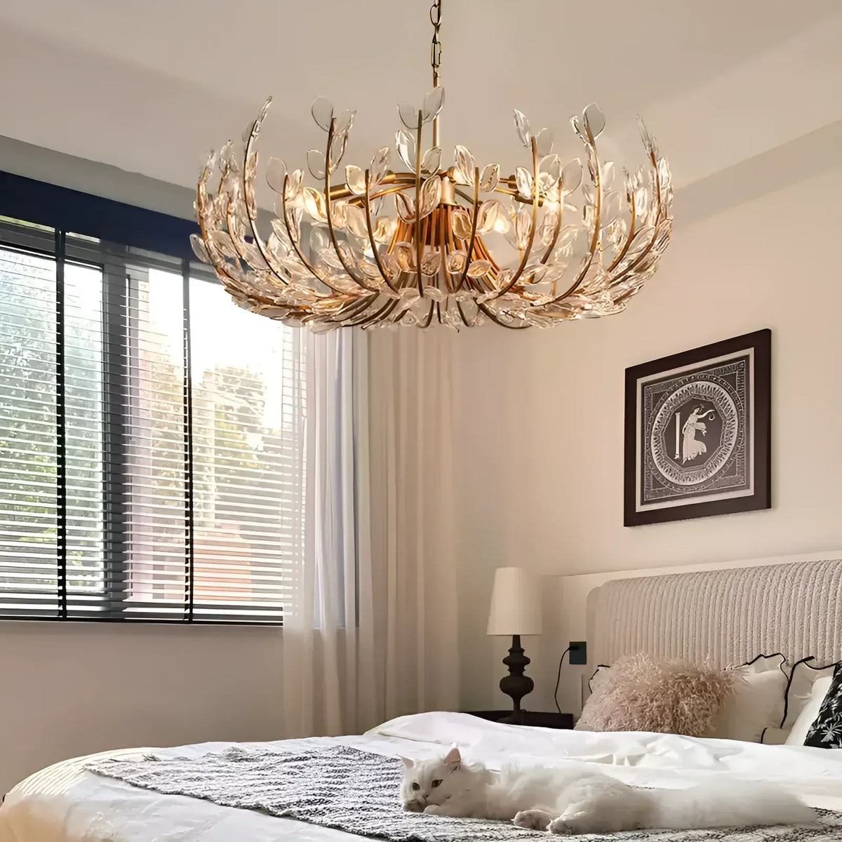 Adela 8 Light Chandelier 32“-Everlamps