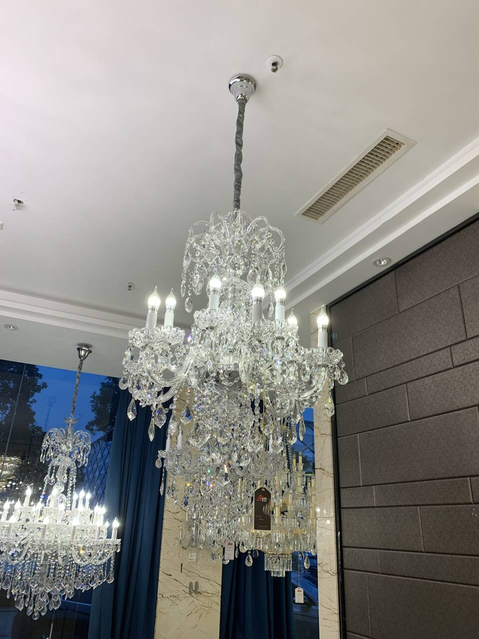 Luxury Classic Clear Crystal Chandelier for Foyer/Staircase/Entryway/Hallway - 12 Lights/D29.5"*H37.4"Warm Lighteverlamps